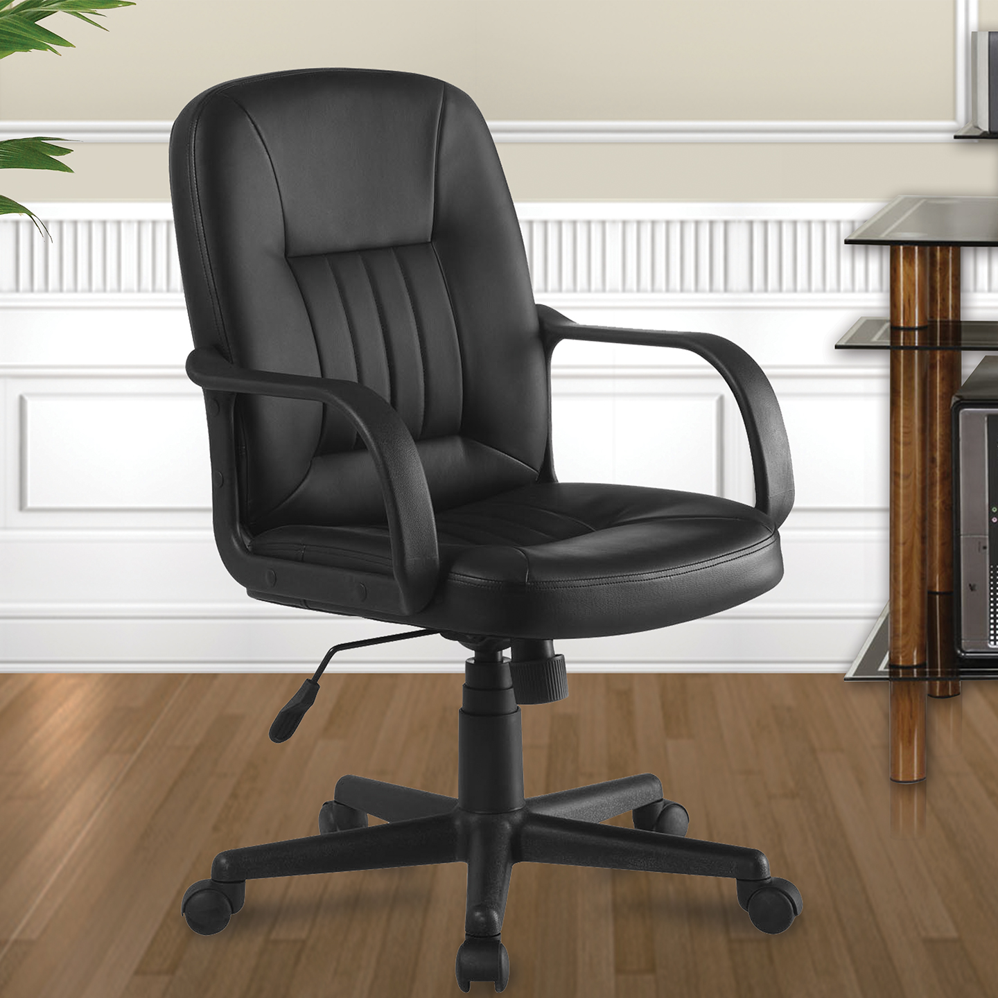 Everett Office Chair – Black | Living Essentials Corp.